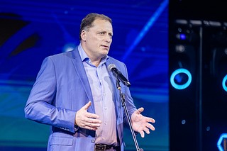 В одинцовском Волейбольном центре прошёл семейный праздник работников АО «Мособлгаз», приуроченный ко Дню работников нефтяной и газовой промышленности и году Семьи в Российской Федерации