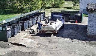 В Одинцовском округе оштрафованы владельцы ГАЗелей, сбрасывавших мусор в поселке ВНИИССОК