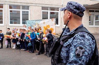В День знаний росгвардейцы обеспечили правопорядок в Одинцовском городском округе