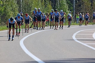 В Центральном парке «Патриот» 14 сентября начинающие и титулованные спортсмены приняли участие в ежегодном «Алабинском марафоне», который проходил в рамках XIII Фестиваля лыжероллерных дисциплин 2024 года