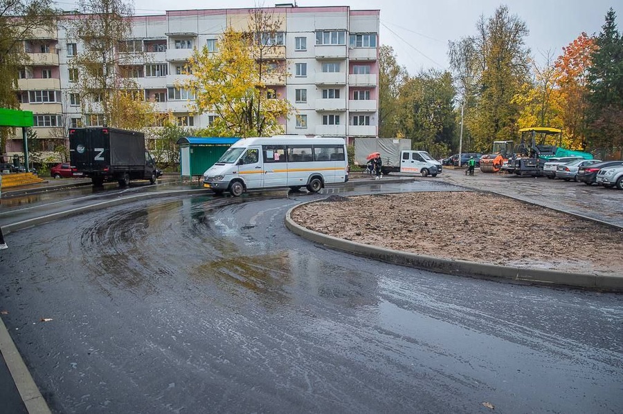 Комплексное благоустройство дворов завершается в Новом Городке, Комплексное благоустройство дворов завершается в Новом Городке