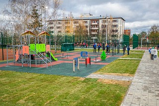 В Кубинке завершилась реконструкция стадиона школы № 1 имени Героя РФ И. В. Ткаченко