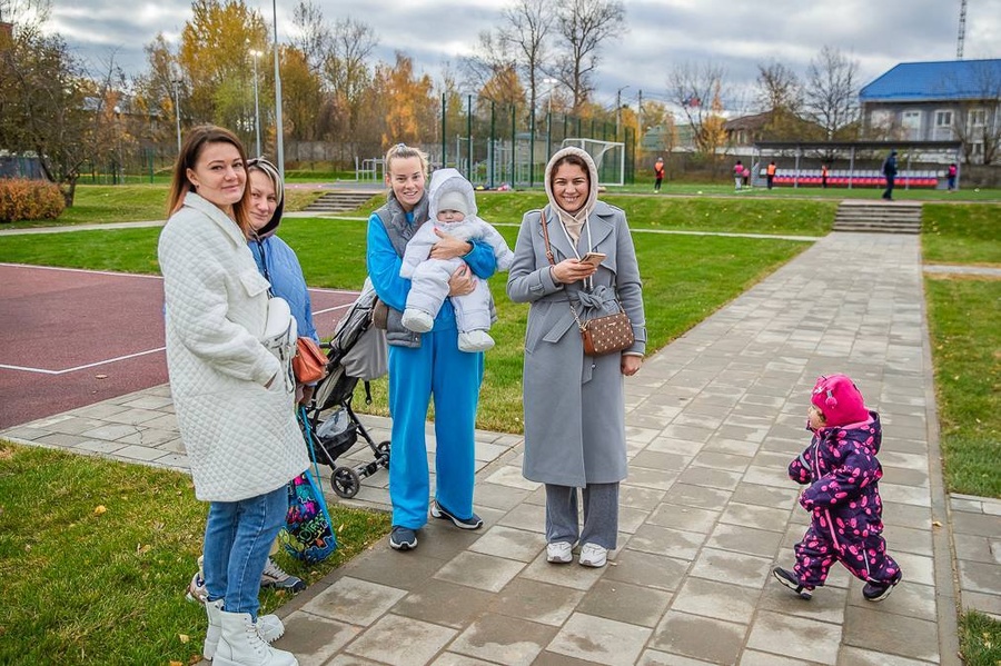 В Кубинке завершилась реконструкция стадиона школы № 1 имени Героя РФ И. В. Ткаченко