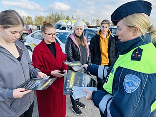 Сотрудники одинцовской Госавтоинспекции провели правовые ликбезы с курсантами автошколы