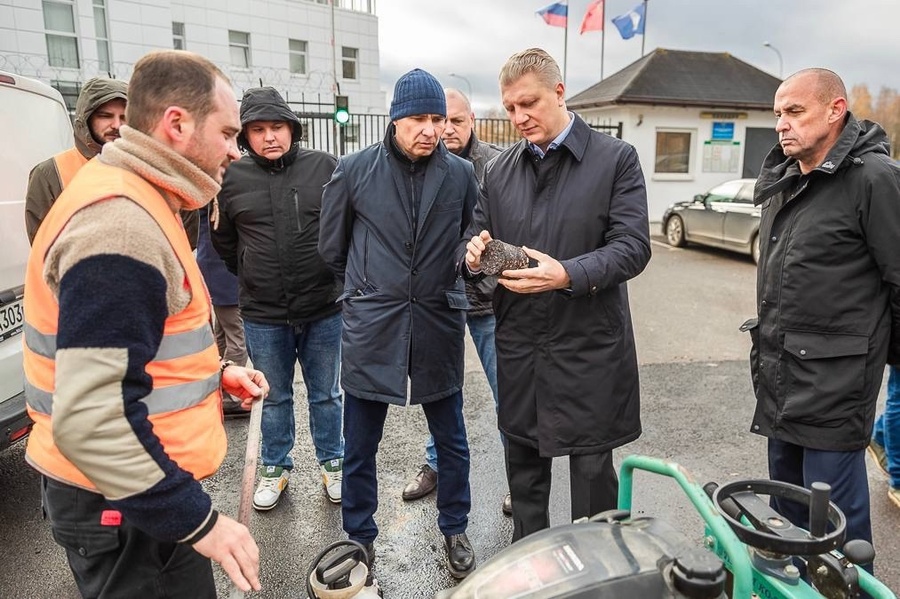 В Звенигороде отремонтировали асфальт на улицах Депутатская и Калинина