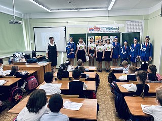 Сотрудники Одинцовской Госавтоинспекции провели для школьников брейн-ринг по правилам дорожного движения