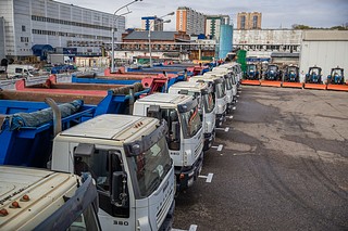 Одинцовских работников дорожного хозяйства поздравили с профессиональным праздником