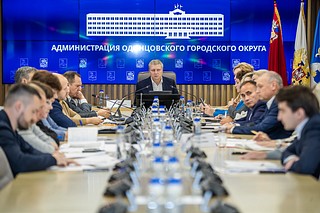 Глава Одинцовского округа провёл встречу с жителями звенигородского микрорайона Верхний Посад