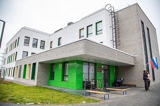 Глава Одинцовского округа Андрей Иванов проверил работу нового детского сада № 86, который открылся этой осенью в жилом квартале «Семейный» микрорайона «Клубничное поле»