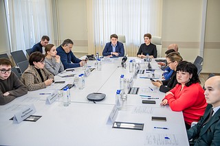 Заместитель Председателя Правительства Московской области — министр по содержанию территорий и государственному жилищному надзору Московской области Владислав Мурашов с рабочим визитом посетил муниципальный Центр управления регионом в Одинцовском городском округе