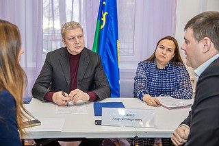 Глава Одинцовского округа провел личный прием граждан в Звенигороде