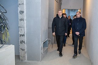 Ход строительства садика на 380 детей в ЖК «Лайково» проверил Андрей Иванов