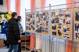 Мемориальную доску Герою соцтруда Кондратию Пышкину открыли в Ершово 20 декабря