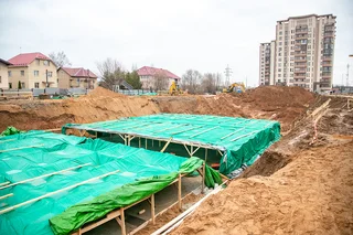 Глава Одинцовского городского округа Андрей Иванов осмотрел место строительства новой поликлиники в микрорайоне «Гусарская баллада»