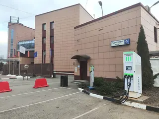 В 2024 году в Одинцовском округе специалисты «Мособлэнерго» установили 8 новых электрозарядных станций