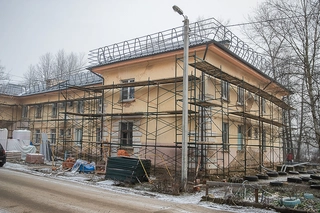 На улице Генерала Вотинцева в Кубинке завершается капитальный ремонт кровель жилых домов № 3 и № 5