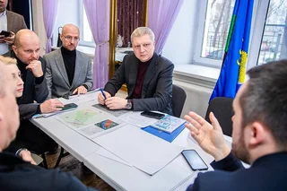 Глава Одинцовского округа совместно с профильными заместителями провел личный прием в формате «Выездной администрации» в Звенигороде