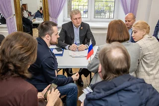 Глава Одинцовского округа провёл личный прием в рамках «Выездной администрации» в Звенигороде