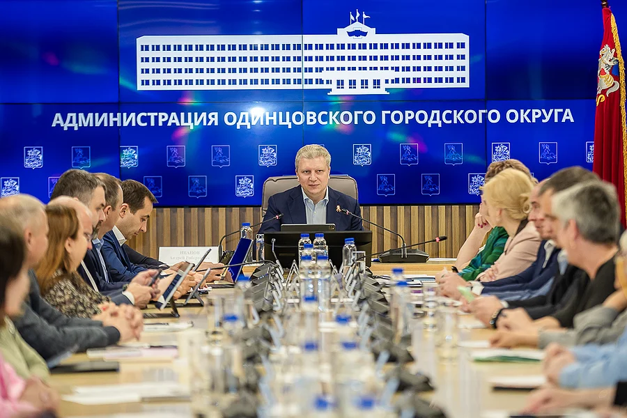 Совещание текст 1, Глава Одинцовского округа обсудил с жителями Больших Вязём вопросы развития территории