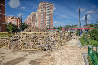 В звенигородском микрорайоне Супонево благоустраивают дворовую территорию у домов № 4 — № 6