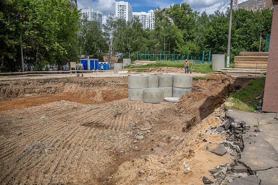 ZV3 s, В Одинцово началось возведение пристройки к школе № 9 имени М. И. Неделина