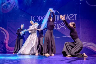 Хореографические коллективы Звенигорода прошли в финал проекта «Город танцует в парках»