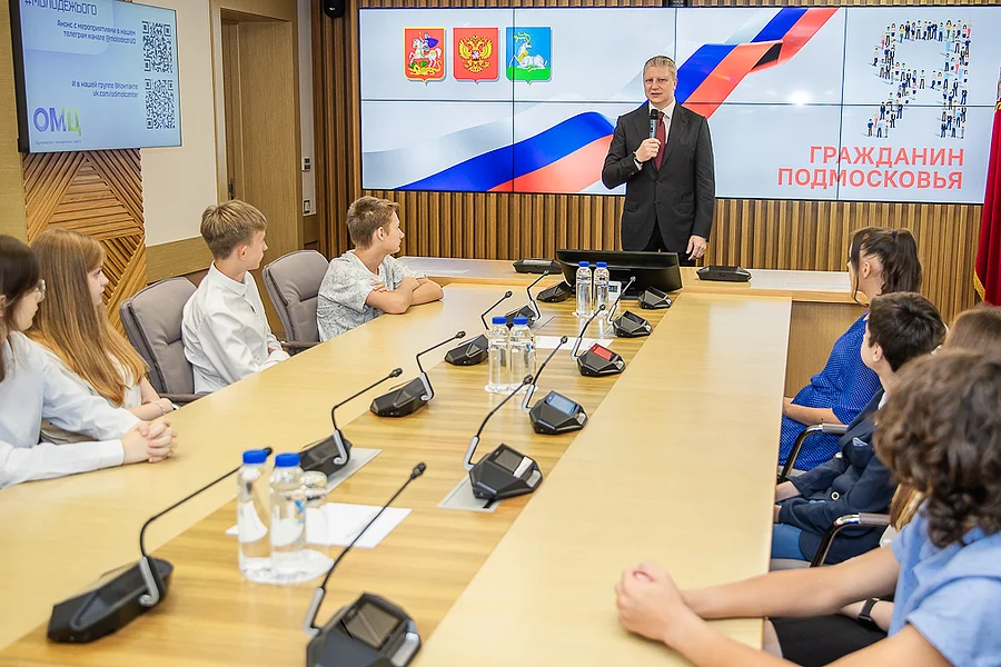 Паспорта текст 1, Андрей Иванов вручил первые паспорта девяти юным жителям Одинцовского округа