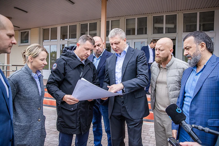 ZV3 s, Демонтажные работы продолжаются в звенигородском спорткомплексе «Звезда»