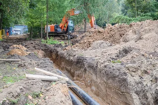 Глава Одинцовского округа Андрей Иванов проверил ход реконструкции тепловых сетей в поселке Барвиха