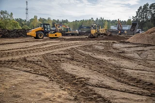 В Одинцовском округе в 2025 году продолжилась реализация масштабного проекта по благоустройству лесопарковой территории «Масловский лес»