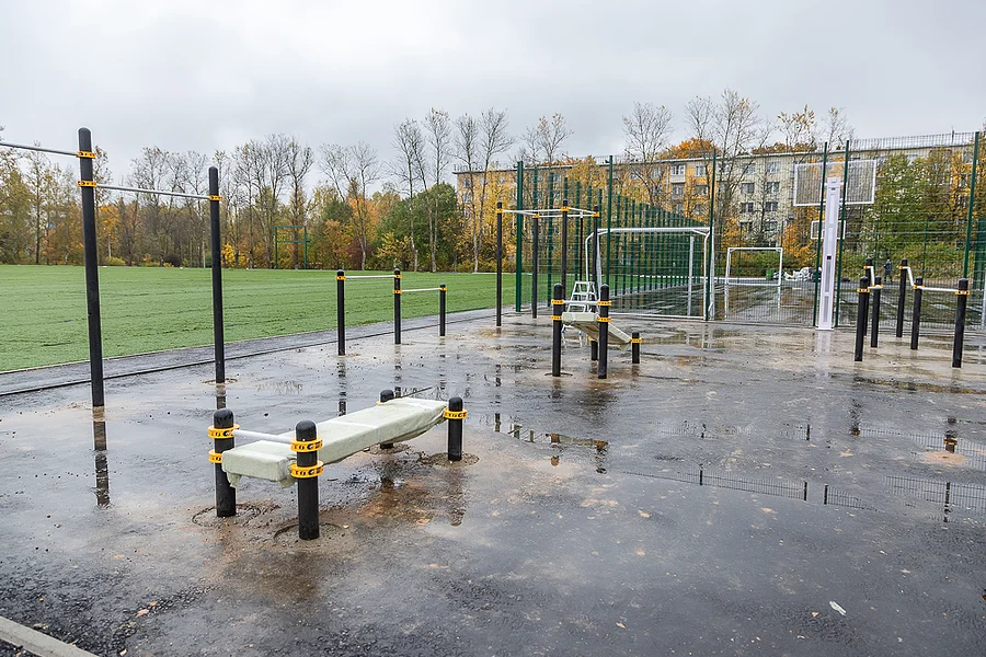 s, В городке Кубинка-10 завершается капитальный ремонт городского стадиона