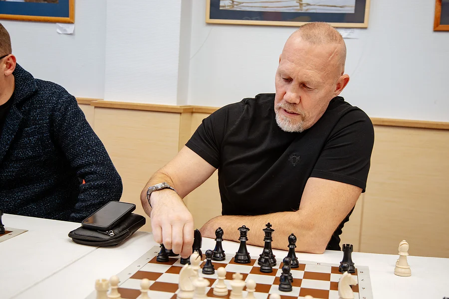 Сергей Карякин и Алла Полякова открыли клуб «Шахматы для СВОих» в Одинцово