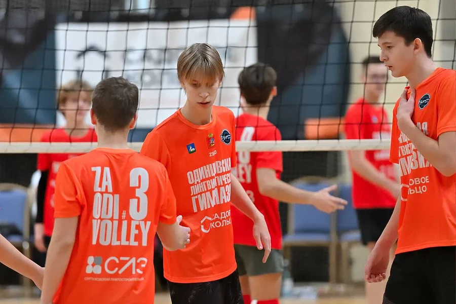 Серпуховский лифтостроительный завод стал партнёром школьного чемпионата «Заречье-Одинцово» 2025/26, Ноябрь