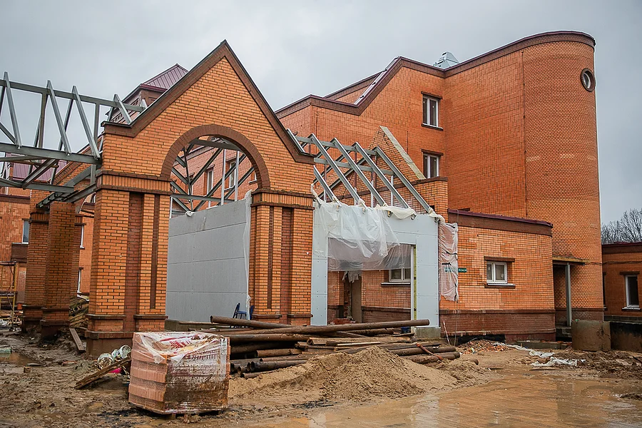 s, Строительная готовность медицинского стационара в селе Перхушково достигла 80%