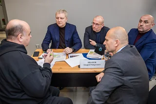 Глава Одинцовского округа Андрей Иванов провел личный прием «Выездной администрации» в Звенигороде — на площадке Культурного центра имени Любови Орловой на улице Московская