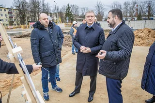 Глава Одинцовского округа Андрей Иванов проверил ход строительства блочно-модульной котельной в деревне Хлюпино