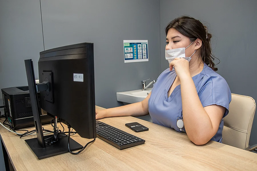 фото текст 2, Андрей Иванов и Максим Забелин проверили итоги капремонта хирургического корпуса Одинцовской больницы