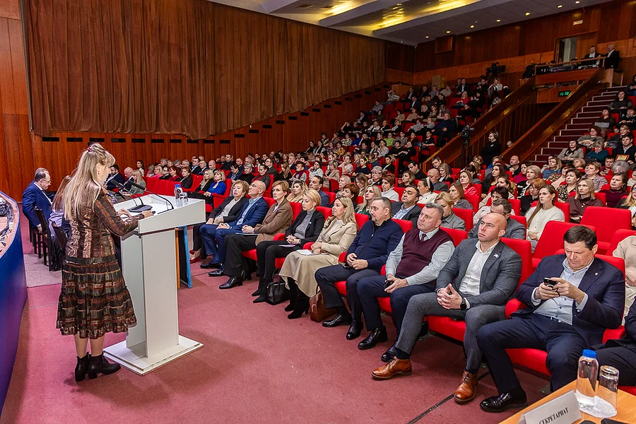 Слушания текст 4, В Одинцовском округе прошли публичные слушания по проекту бюджета на 2026 год и плановый период 2027 и 2028 годов