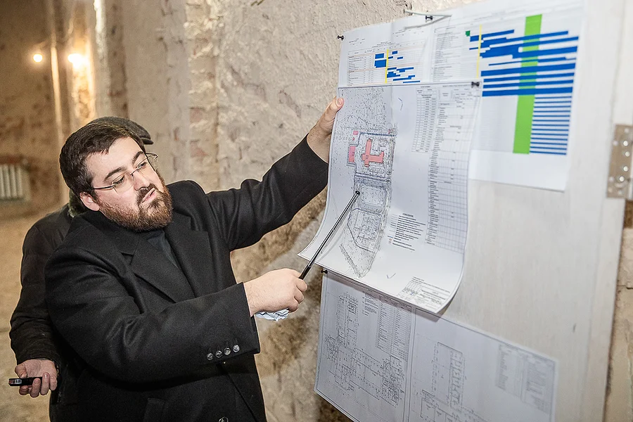 s, Демонтажные работы в ремонтируемом здании Часцовской школы завершены