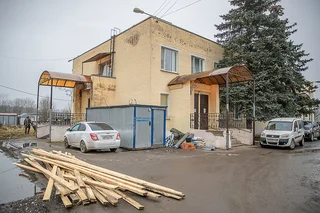 Глава Одинцовского округа Андрей Иванов во вторник, 2 декабря, проверил ход ремонта Часцовской амбулатории — работы на объекте ведутся по госпрограмме Московской области и курируются подмосковным Министерством здравоохранения