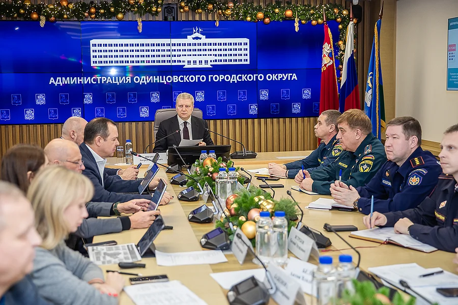 Совещание по подготовке к Крещенским купаниям провел Андрей Иванов