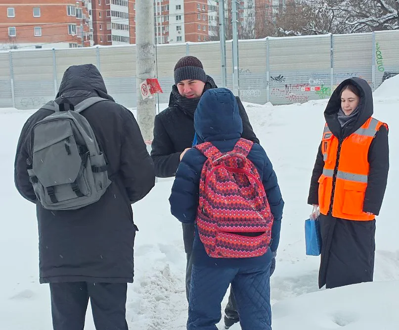 Рейд текст 1, В Одинцово на железной дороге прошёл профилактический рейд сотрудников администрации и ОАО «РЖД»