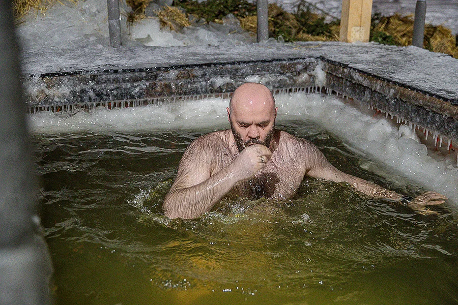 фото текст 3 (11), Почти 15 тысяч жителей Одинцовского округа приняли участие в Крещенских купаниях