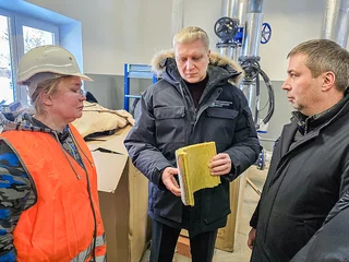 Глава Одинцовского округа Андрей Иванов во вторник, 3 февраля, проверил ход реконструкции центрального теплового пункта в городке Кубинка-10