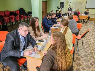 Глава Одинцовского округа Андрей Иванов во вторник, 3 февраля, провел личный прием «Выездной администрации» в Кубинке — на площадке Культурно-досугового центра «Истина»