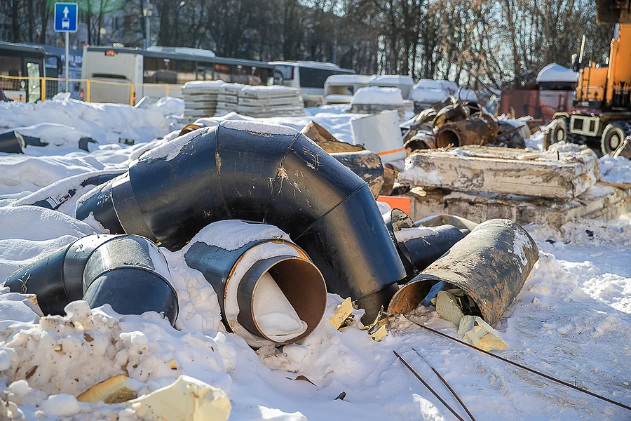 s, Ход реконструкции теплосетей на Нахабинском шоссе в Звенигороде проверил Андрей Иванов