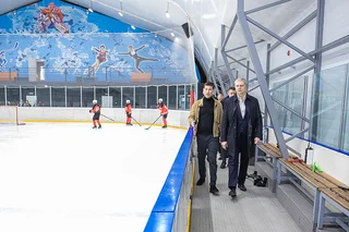 Во вторник, 24 марта, глава Одинцовского округа Андрей Иванов осмотрел каток «Ice Депо» в посёлке Усово-Тупик
