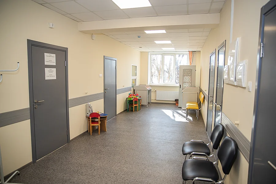 s, Ход ремонта врачебной амбулатории в поселке Барвиха проверил Андрей Иванов