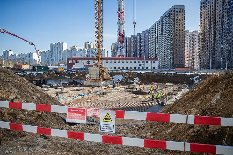 s, Андрей Иванов проинспектировал строительство поликлиники в Трехгорке