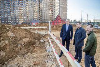 Андрей Иванов проинспектировал строительство поликлиники в Трехгорке